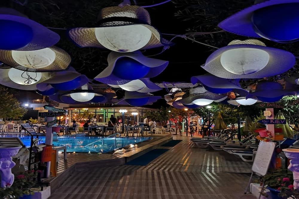 Mavi Pansiyon & Restaurant - Дідім