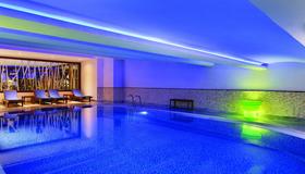 Crowne Plaza Istanbul - Old City - Istanbul - Pool