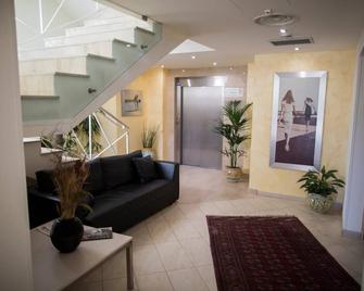 Hotel Villa Cibele - Catania - Ingresso