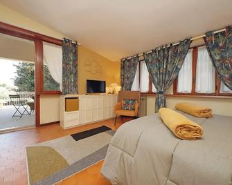 Villa Gisi Guest House - Fiumicino