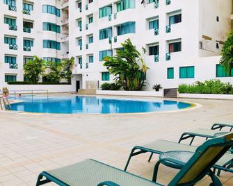 Bayview Excursion Home - Kota Kinabalu - Bazén