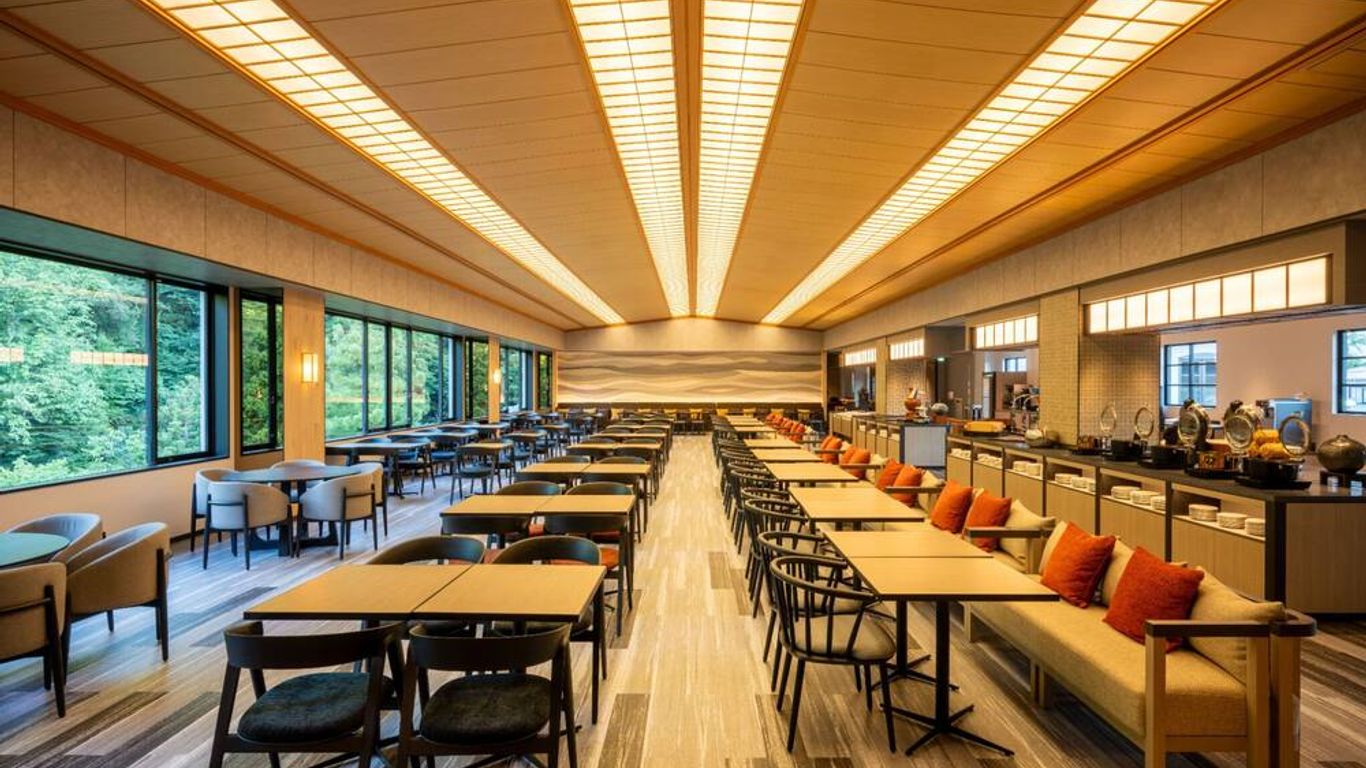 山中溫泉 河鹿荘皇家度假大飯店