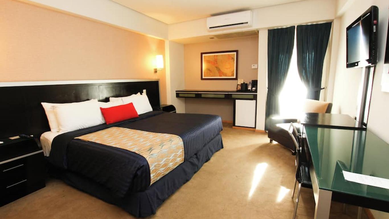 Hotel Colon Plaza Business Class