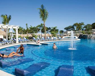 Riu Guanacaste Hotel - Playa Matapalo - Piscina