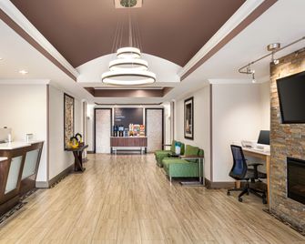 Holiday Inn Express & Suites Live Oak By IHG - Live Oak - Будівля