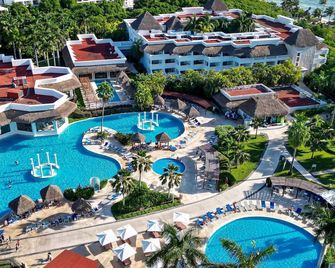 Grand Riviera Princess All Suites & Spa Resort - Playa del Carmen - Pool