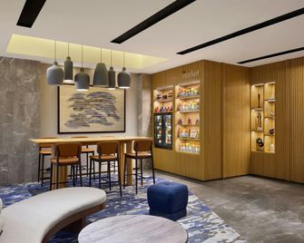 Fairfield by Marriott Mumbai Andheri West - Mumbai - Lobby