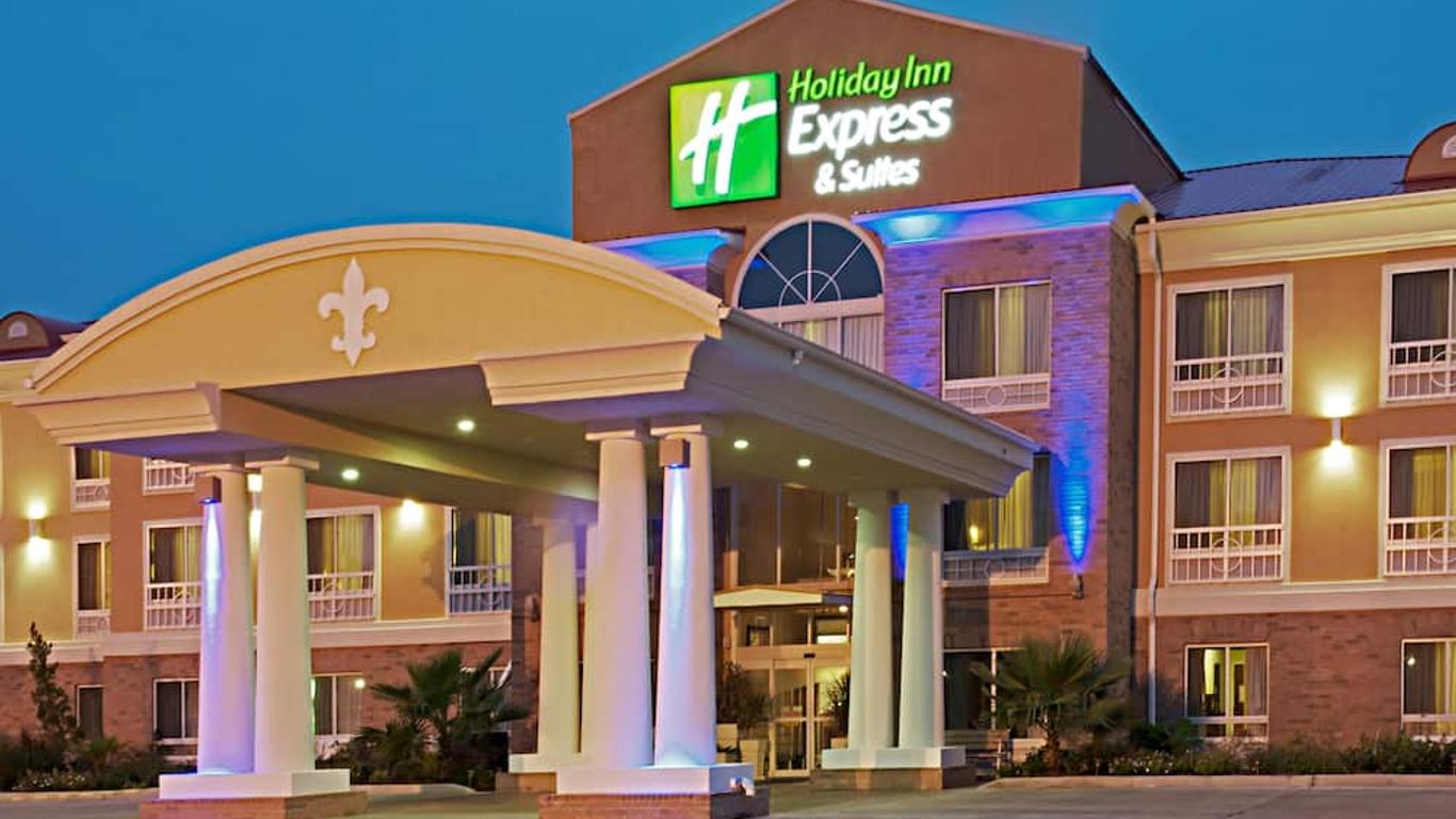 Holiday Inn Express & Suites Alexandria