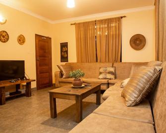 White House Of Tanzania - Arusha - Sala de estar