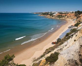 Pine Cliffs Ocean Suites, a Luxury Collection Resort & Spa, Algarve - Αλμπουφέιρα - Παραλία
