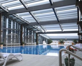 Vip Hotel - Doha - Pool