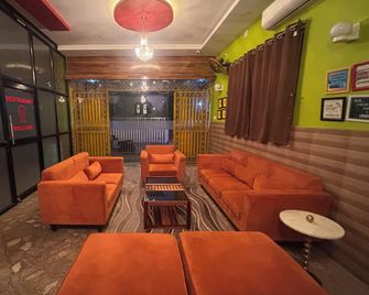 Dee Dash Inn - Bhubaneswar - Lounge