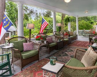 Abbington Green Bed & Breakfast Inn - Asheville - Lounge