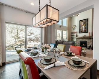 Close to Ski and the Jordanelle State Park, Community Amenities - Kamas - Dining room