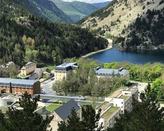 Hotel Continental Balneario de Panticosa - Panticosa - Buiten zicht