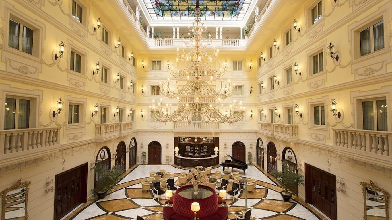 Grand Hotel Vanvitelli