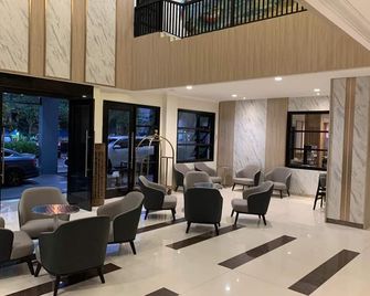 Bintang Mulia Hotel & Resto - Jember - Lobby