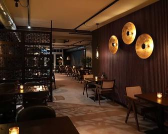 Cosy apartment for 2 people with WIFI, A/C and TV - Brouwershaven - Ресторан