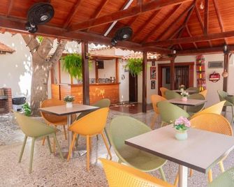 Hotel Galería La Vieja Sara - Riohacha - Restaurante