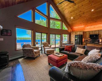 Private Dock and Breathtaking Views - Exquisite Lakefront Oasis - Bridgton - Living room