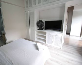 Alojamiento en el Poblado cerca del Parque Lleras y Vía Provenza - Medellín - Bedroom