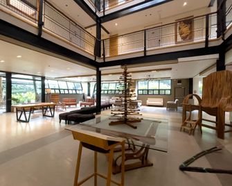 Green Canyon Leisure Farms - Clark - Mabalacat - Lobby