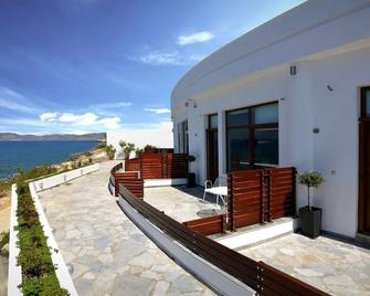 Simon Studios And Apartments - Sitia