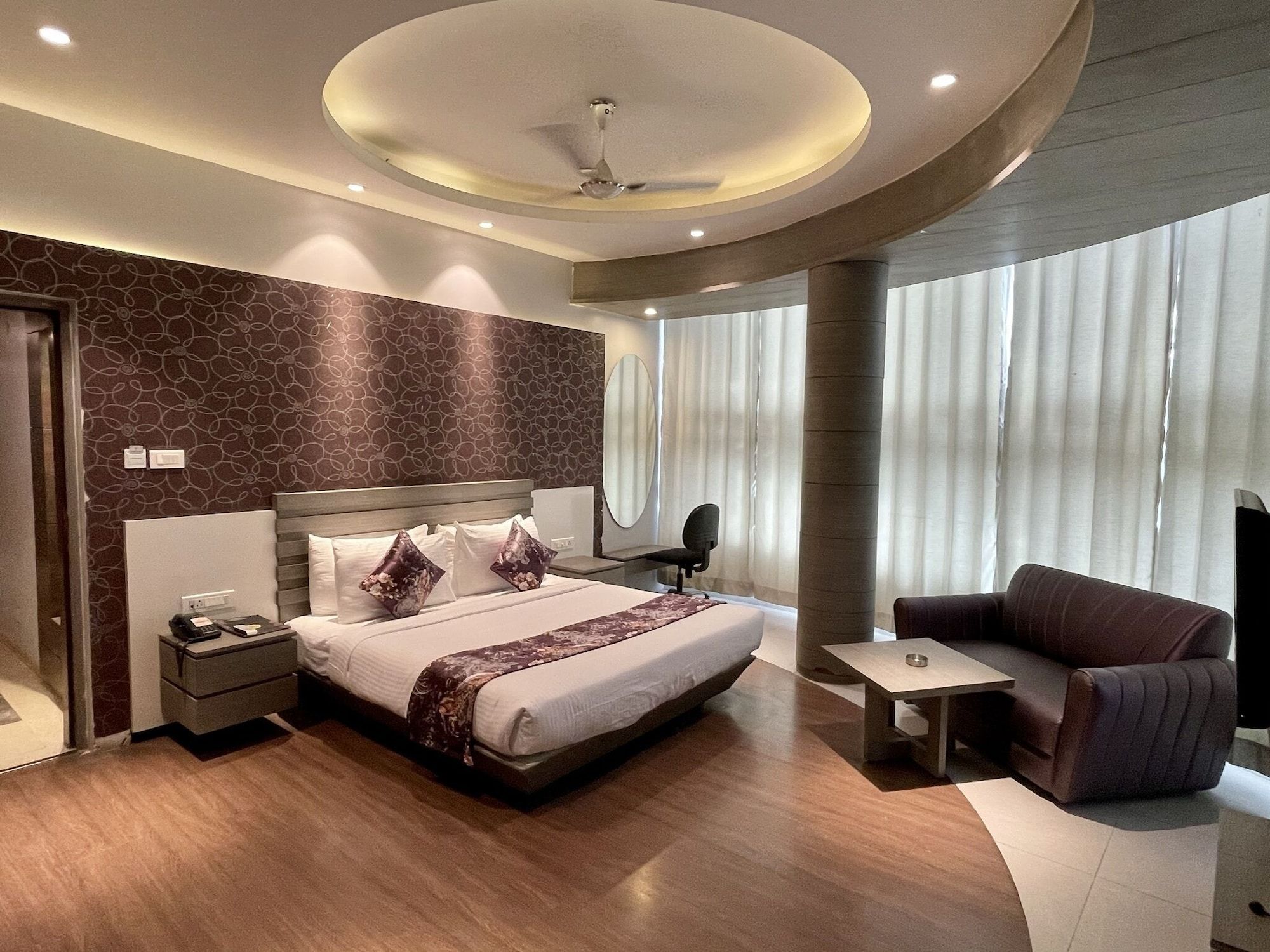 Hotel Narulas Aurrum - אמריצר - חדר שינה