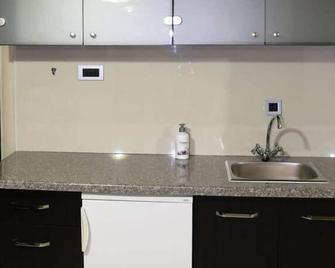 Hotel Ambasador - Bitola - Kitchen