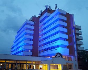 Hotel Forum - Costinesti - Gebäude