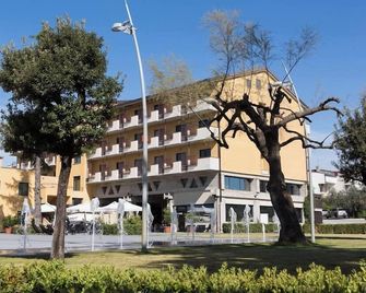 Hotel Fontana Olente - Ferentino - Gebäude