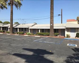 Pala motel - Pomona - Edificio