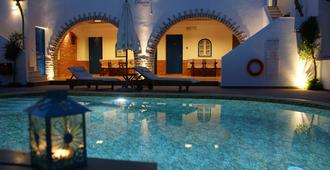 Dimitra Hotel - Naxos - Svømmebasseng