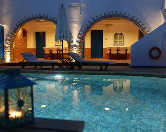Dimitra Hotel - Náxos - Uima-allas