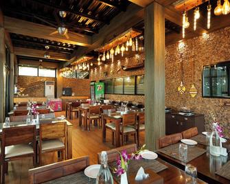 Maliekal Heritance Cherai. - Cochín - Restaurante