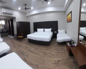Kankidham Lords Inn - Kishanganj - Bedroom