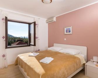 Apartment & Rooms Villa Katarina - Double Room with Shared Balcony 2 - Banići