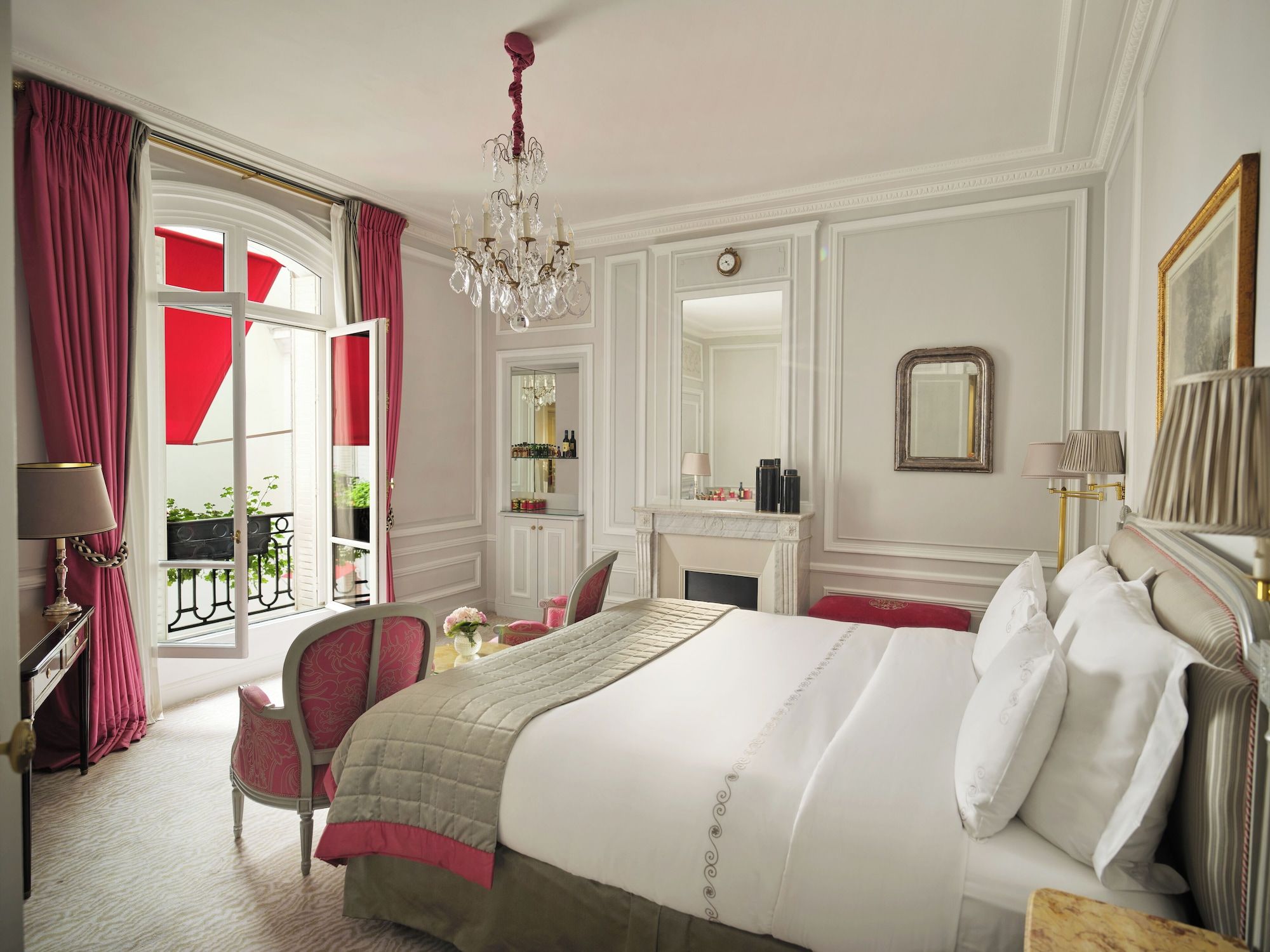 Hotel Plaza Athenee - Dorchester Collection from $1,663. Paris