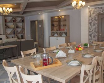 Resident Hotel Almaty - Алмати