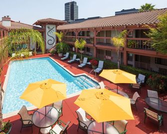Campbell Inn - Campbell - Piscina