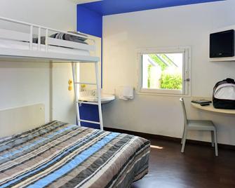 hotelF1 Saint-Étienne Est La Grand-Croix - La Grand-Croix - Bedroom