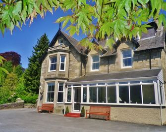 Tigh Na Cloich - Pitlochry - Building