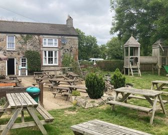 The Pirate Inn - פרנזאנס - פטיו