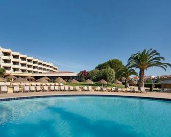 Evora Hotel - אבורה - בריכה