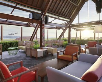 Novotel Bali Ngurah Rai Airport - Kuta - Lounge