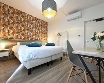 Hôtel le Terminus et son restaurant Côte à Côte - Chambres rénovées - Autun - Schlafzimmer