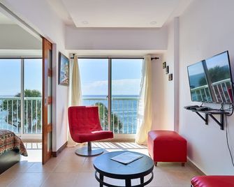 Elegant Modern Business Ready Apt Panoramic 413 - Santo Domingo (Dominicaanse Republiek) - Huiskamer