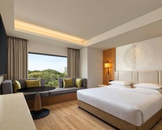 Courtyard by Marriott Tiruchirappalli - Tiruchirappalli - Bedroom