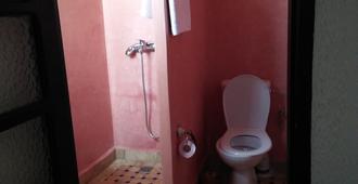 Dar Imzdan - Tangier - Bathroom