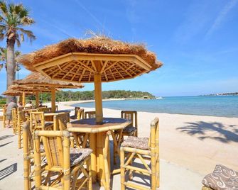 Apartments Marin - Novalja - Strand